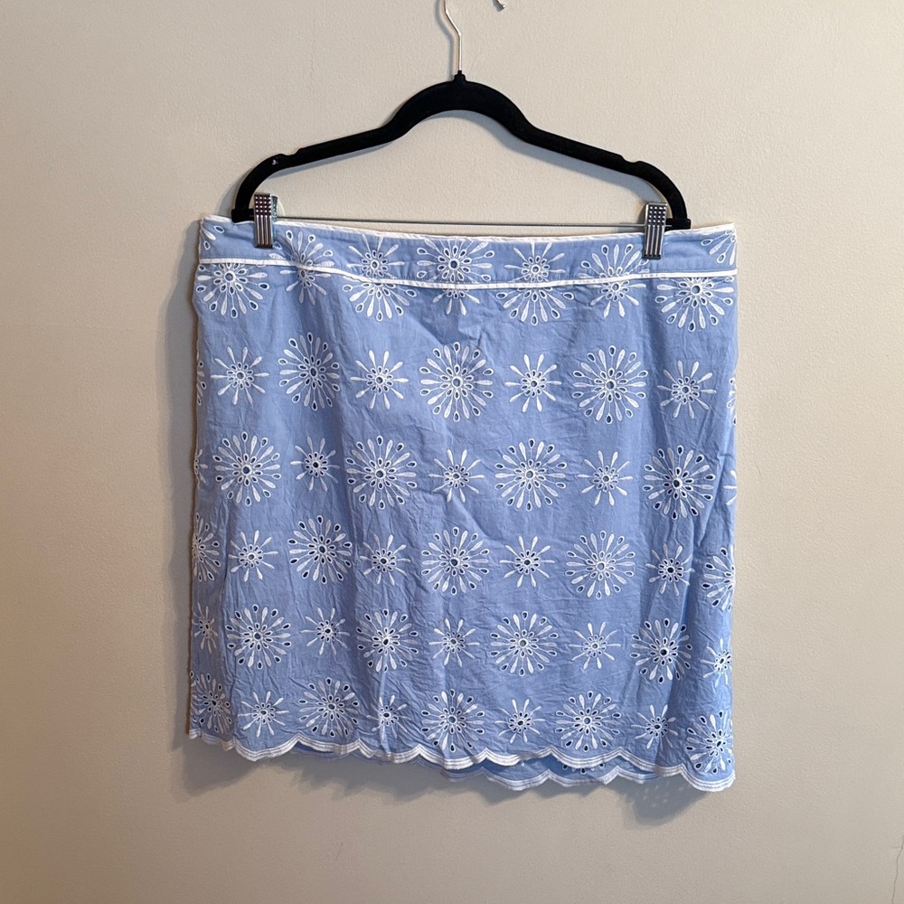 Talbots Mini Skirt with White Floral Accents
